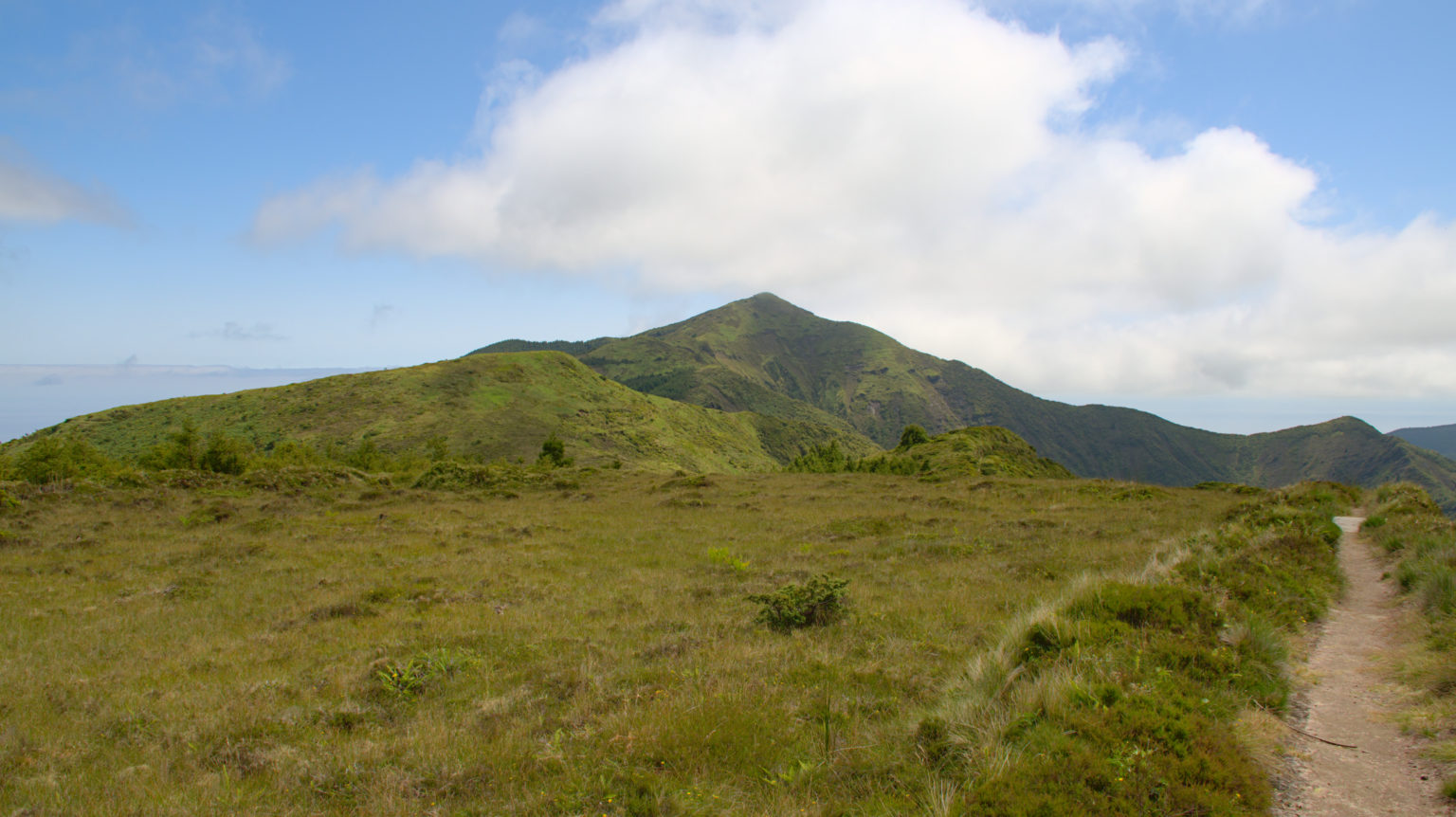 Pico da Vara, the highest peak in São Miguel - Azores - São Miguel